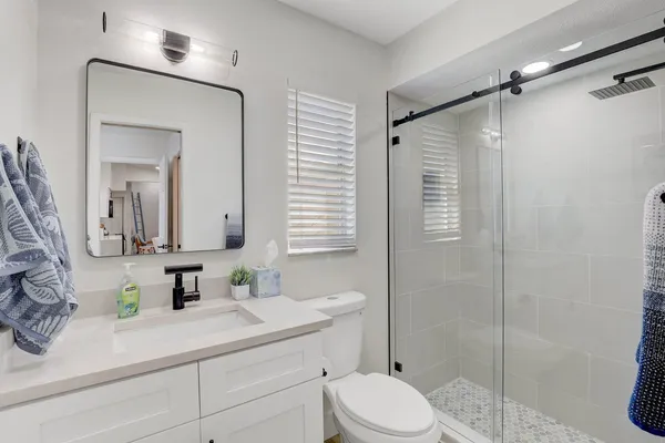 $379,900 | 6505 64th Lane East, Palmetto, FL 34221