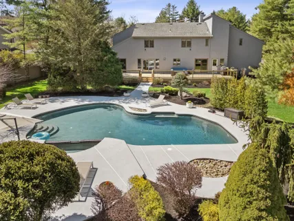 $1,795,000 | 5 Meadow Drive, Warren, NJ 07059