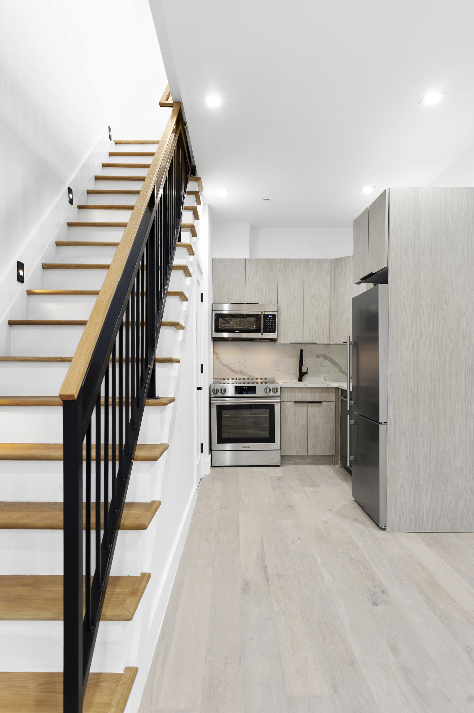 20 Arion Place, Unit 4F Brooklyn, NY 11206 - Photo 2 of 15