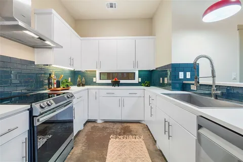 $999,000 | East 2nd Street, Austin, TX 78702