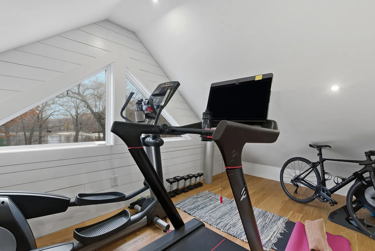 Contact Agent | 28 Tufts Road, Lexington, MA 02421