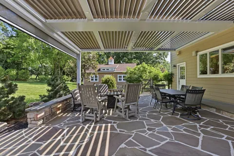 $1,750,000 | 302 Jefferson Drive, Malvern, PA 19355