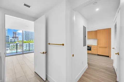 $899,900 | 90 Northeast 32nd Street, Unit 1103, Miami, FL 33127