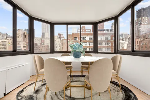 $624,900 | 137 East 36th Street, Unit 11D | Murray Hill