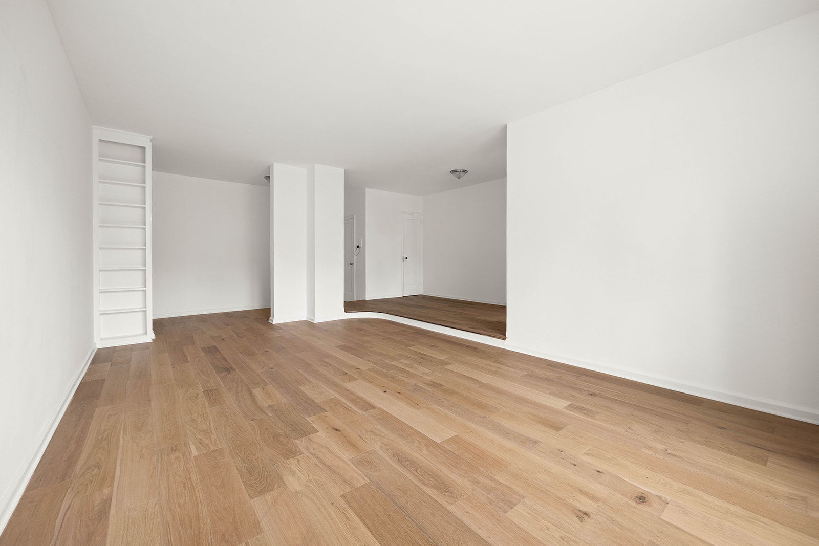 263 West End Avenue, Unit 13F Manhattan, NY 10023 - Photo 4 of 22 a view of empty room with wooden floor
