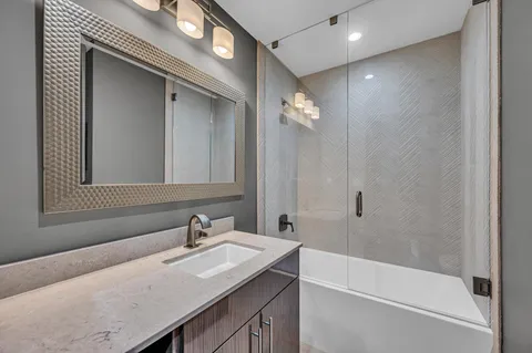 $1,595,000 | 309 Northeast 21st Court, Wilton Manors, FL 33305