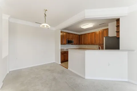 $277,854 | 14241 Kings Crossing Boulevard, Unit 411, Boyds, MD 20841