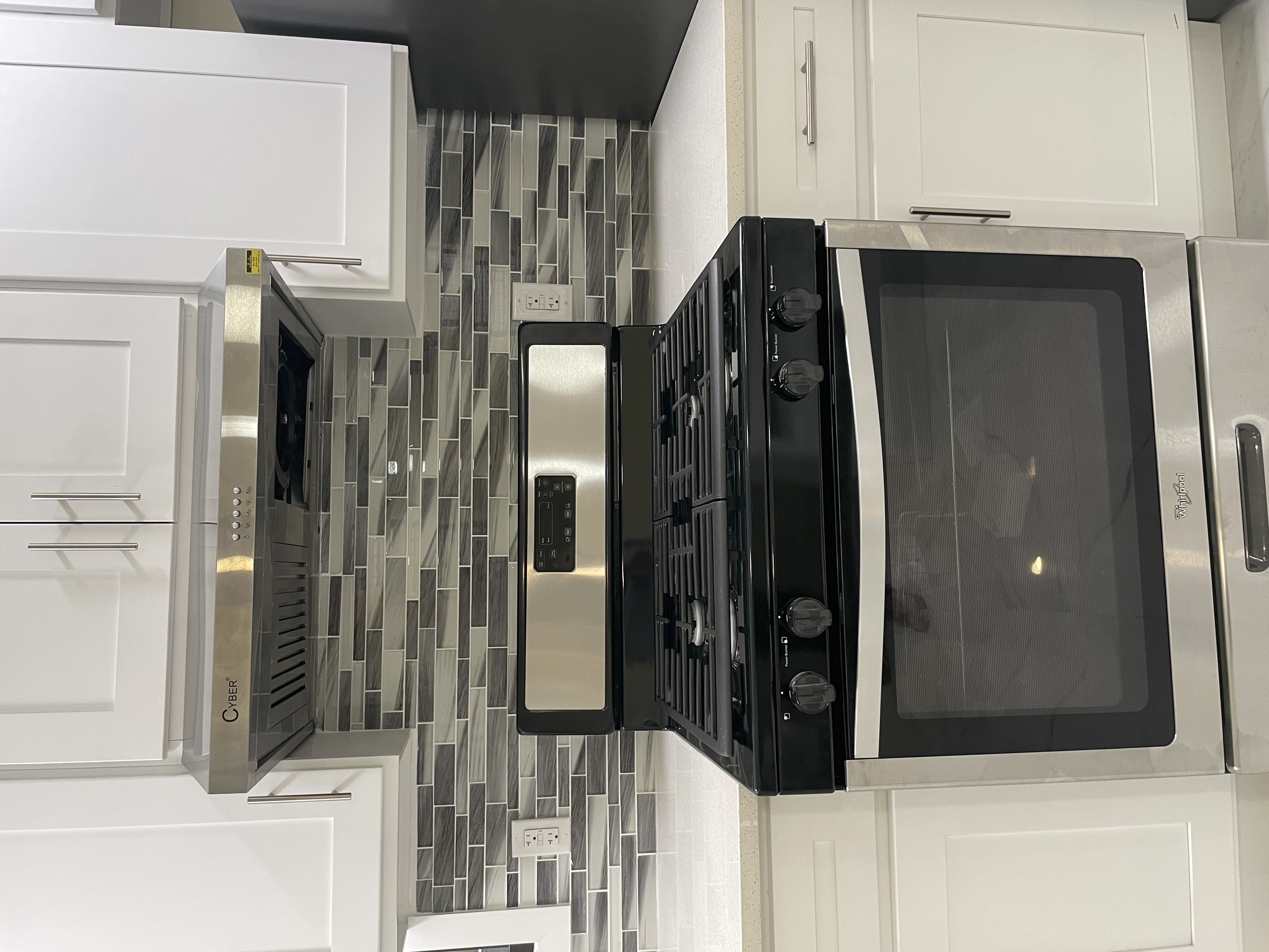 312 East 5th Street Brooklyn, NY 11218 - Photo 10 of 21