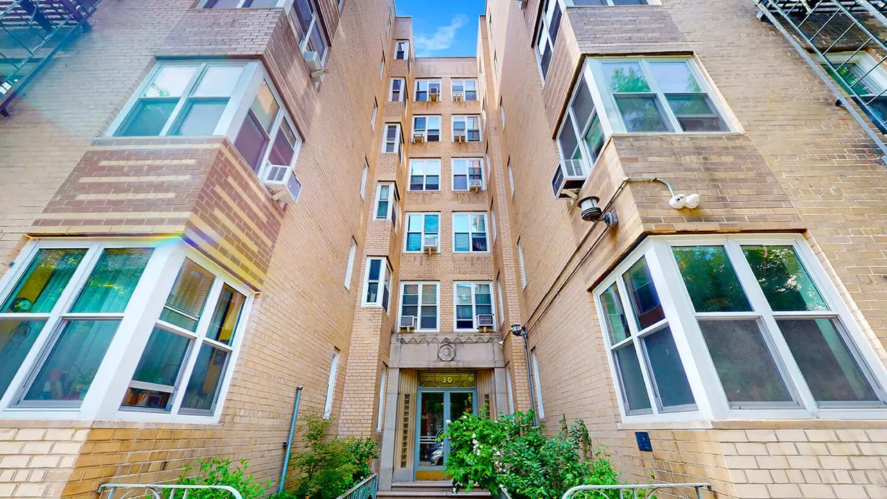 30 Bogardus Place, Unit 2C Manhattan, NY 10040 - Photo 13 of 20 Gallery Image 13