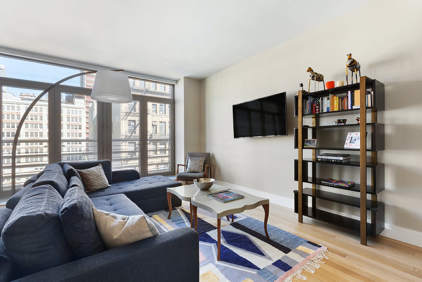 124 West 23rd Street, Unit 10 Manhattan, NY 10011 - Photo 2 of 17