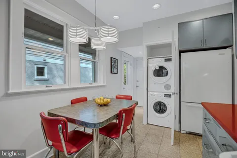 $1,425,000 | 5120 Wilson Lane, Bethesda, MD 20814