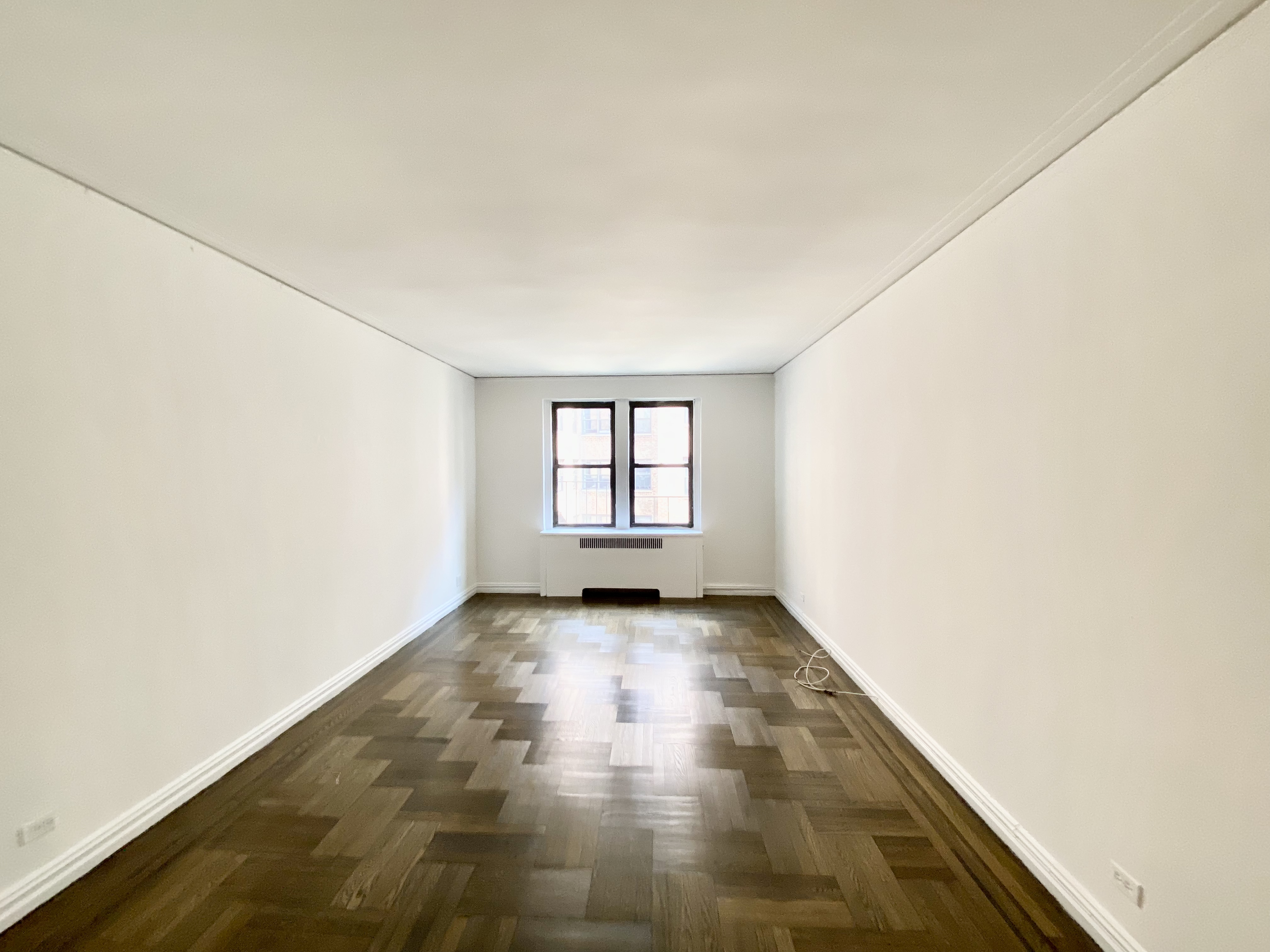 690 Fort Washington Avenue, Unit 4K Manhattan, NY 10040 - Photo 2 of 9