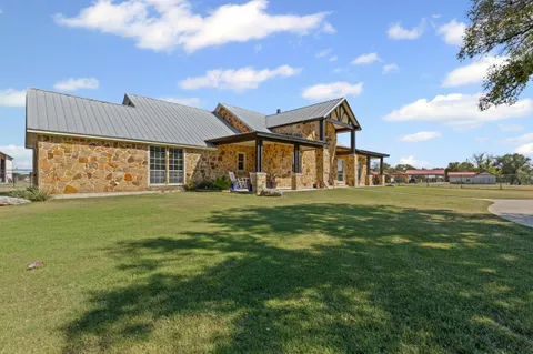 a view of outdoor space