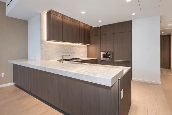 $13,500 | 500 West 18th Street, Unit W9D | Chelsea