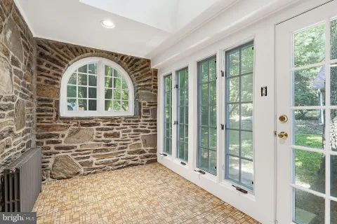 $895,000 | 6711 Lincoln Drive, Philadelphia, PA 19119