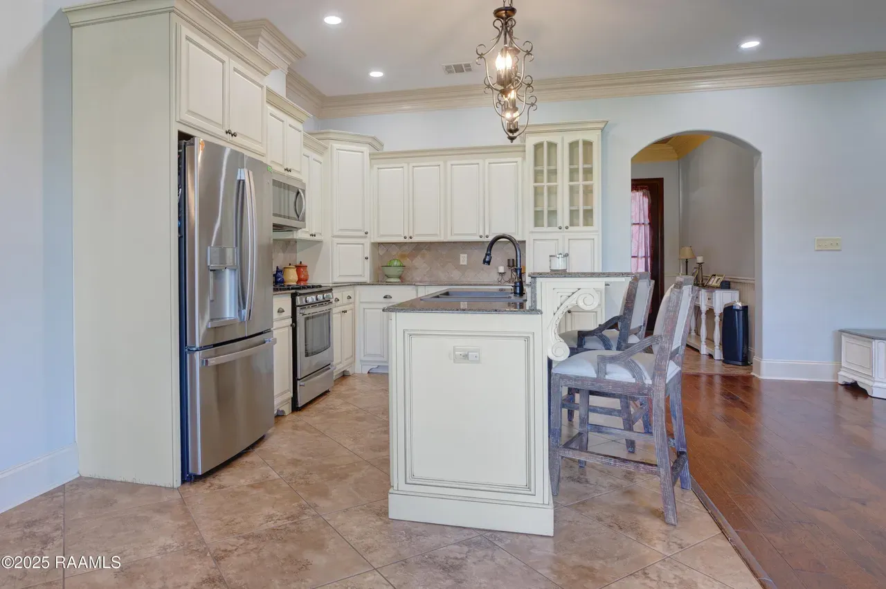 $279,000 | 3303 Chuggie Lane, New Iberia, LA 70563