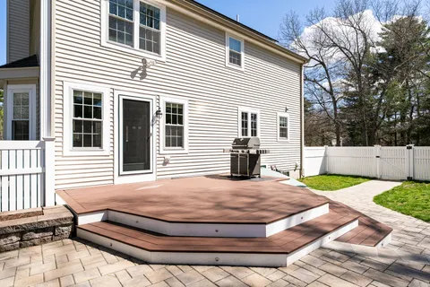 $825,000 | 53 Mansfield Street, South Weymouth, MA 02190