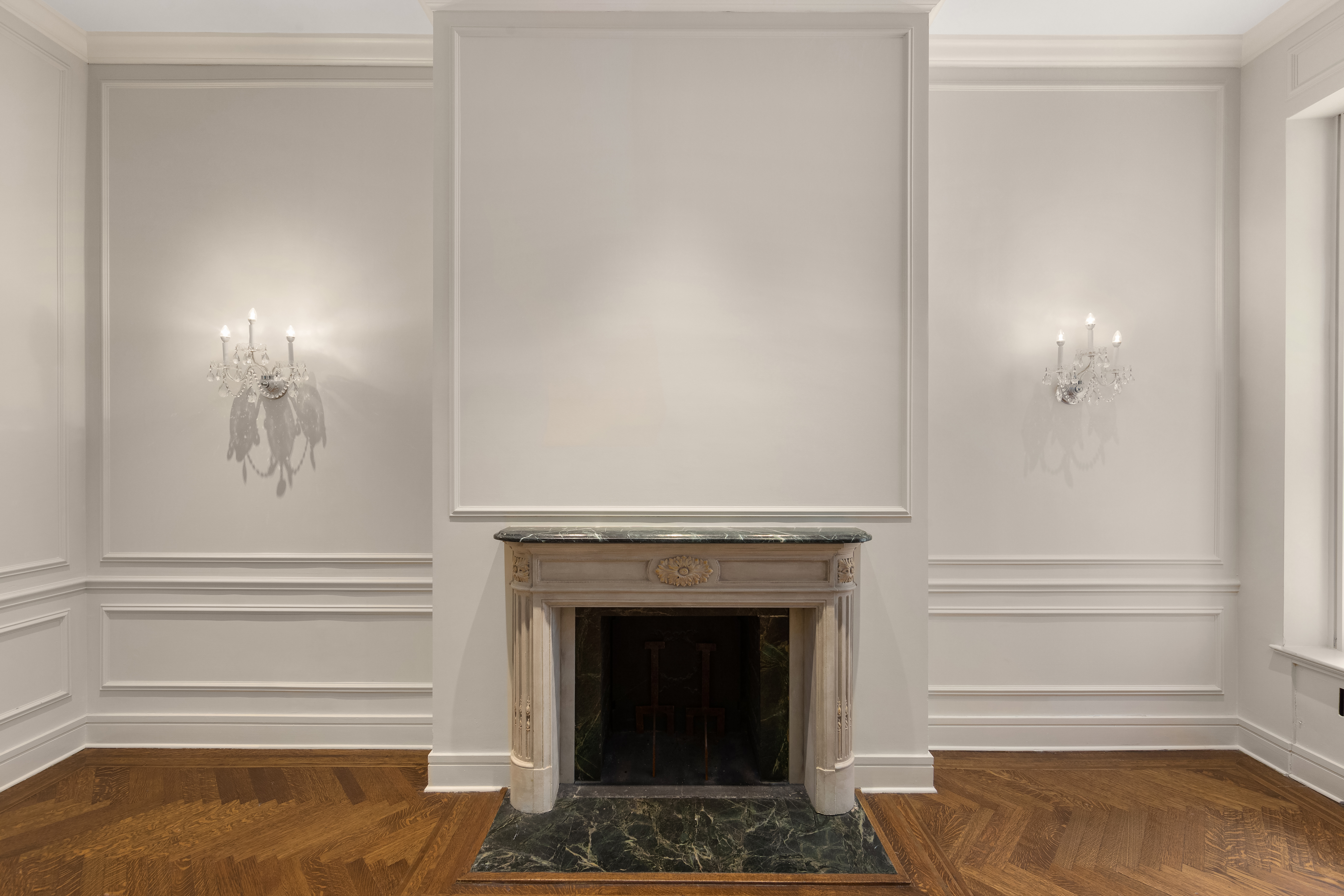 8 East 63rd Street Manhattan, NY 10065 - Photo 10 of 31