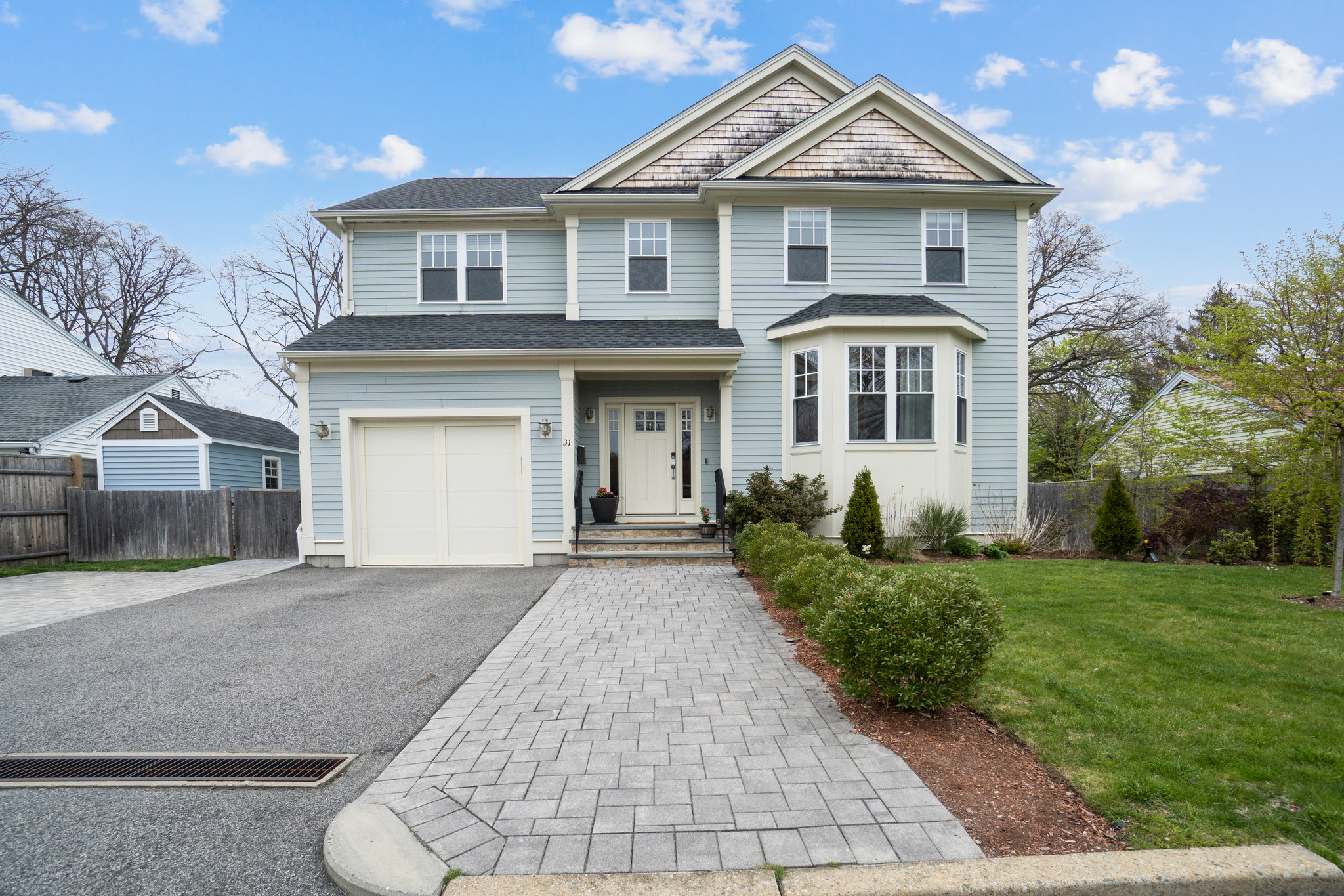 31 Kappius Path Newton, MA 02459 - Photo 3 of 55