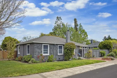 $2,995,000 | 2 Oxford Avenue, Mill Valley, CA 94941