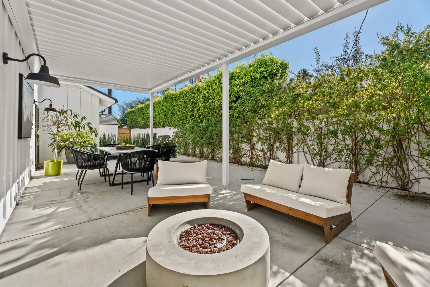 $2,495,000 | 1607 South Spaulding Avenue, Los Angeles, CA 90019