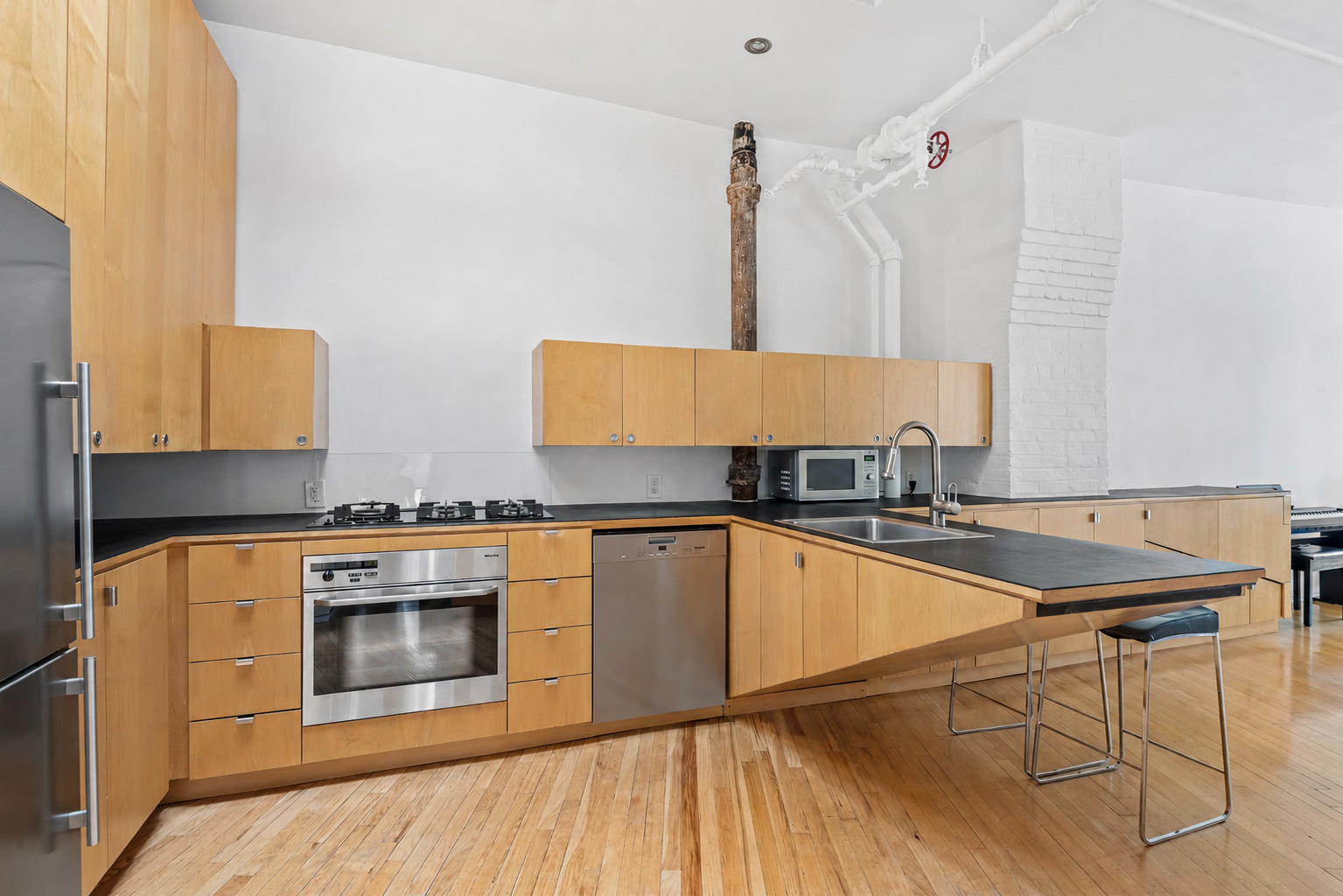 19 Hubert Street, Unit 5 Manhattan, NY 10013 - Photo 5 of 13