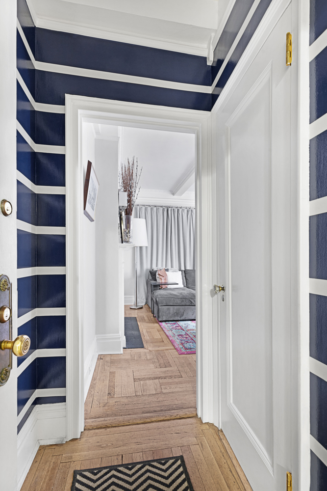 111 East 75th Street, Unit 8A Manhattan, NY 10021 - Photo 11 of 13