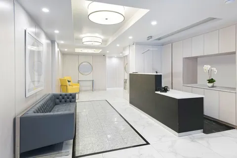 $695,000 | 1160 3rd Avenue, Unit 3E | Lenox Hill