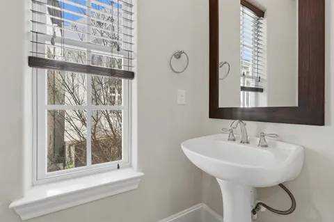 $615,000 | 2707 Cohn Trails Lane, Houston, TX 77007