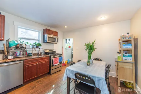 $550,000 | 495 Bound Brook Road, Dunellen, NJ 08812