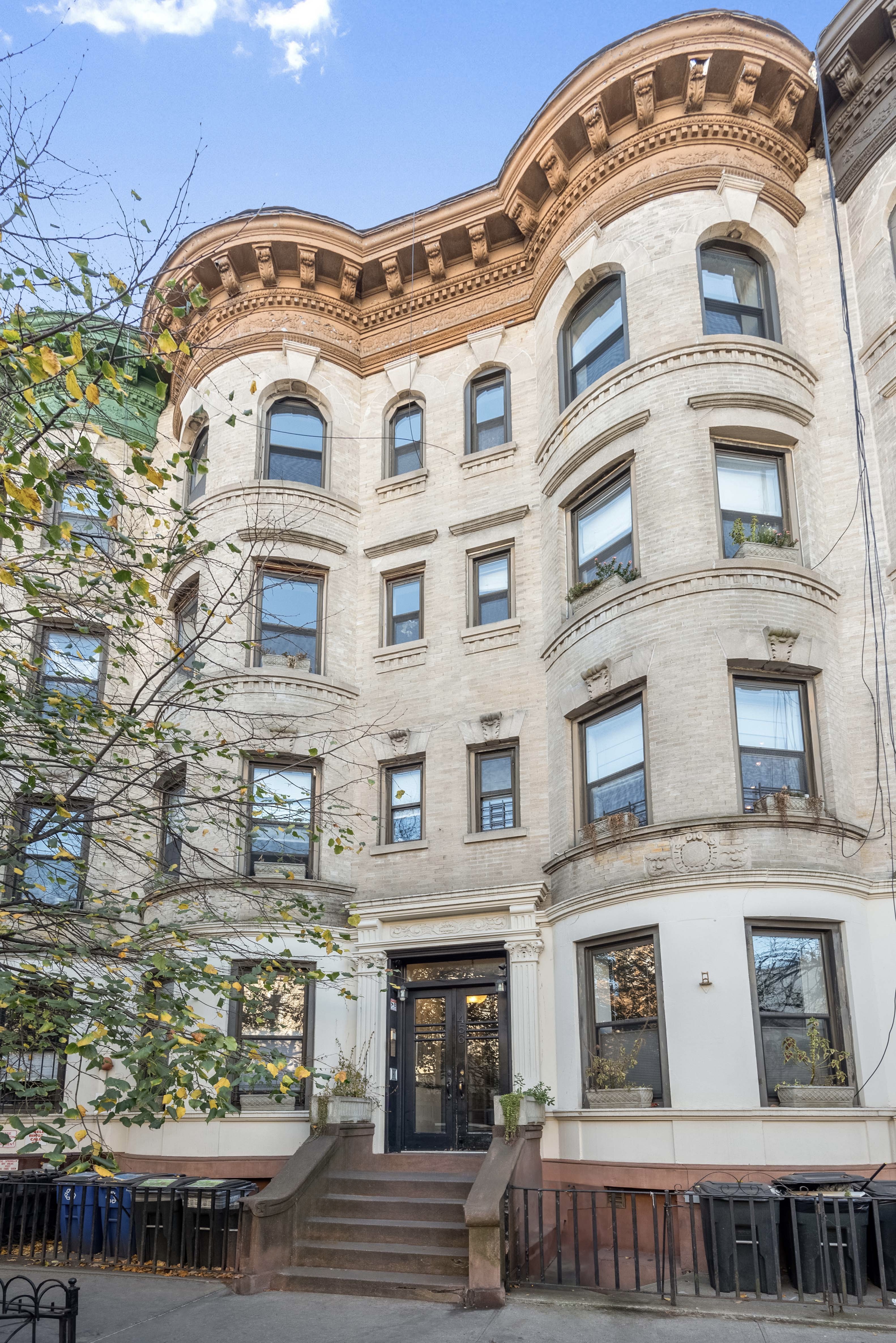 456 15th Street, Unit 1R Brooklyn, NY 11215 - Photo 11 of 14 a front view of a multi story residential apartment building