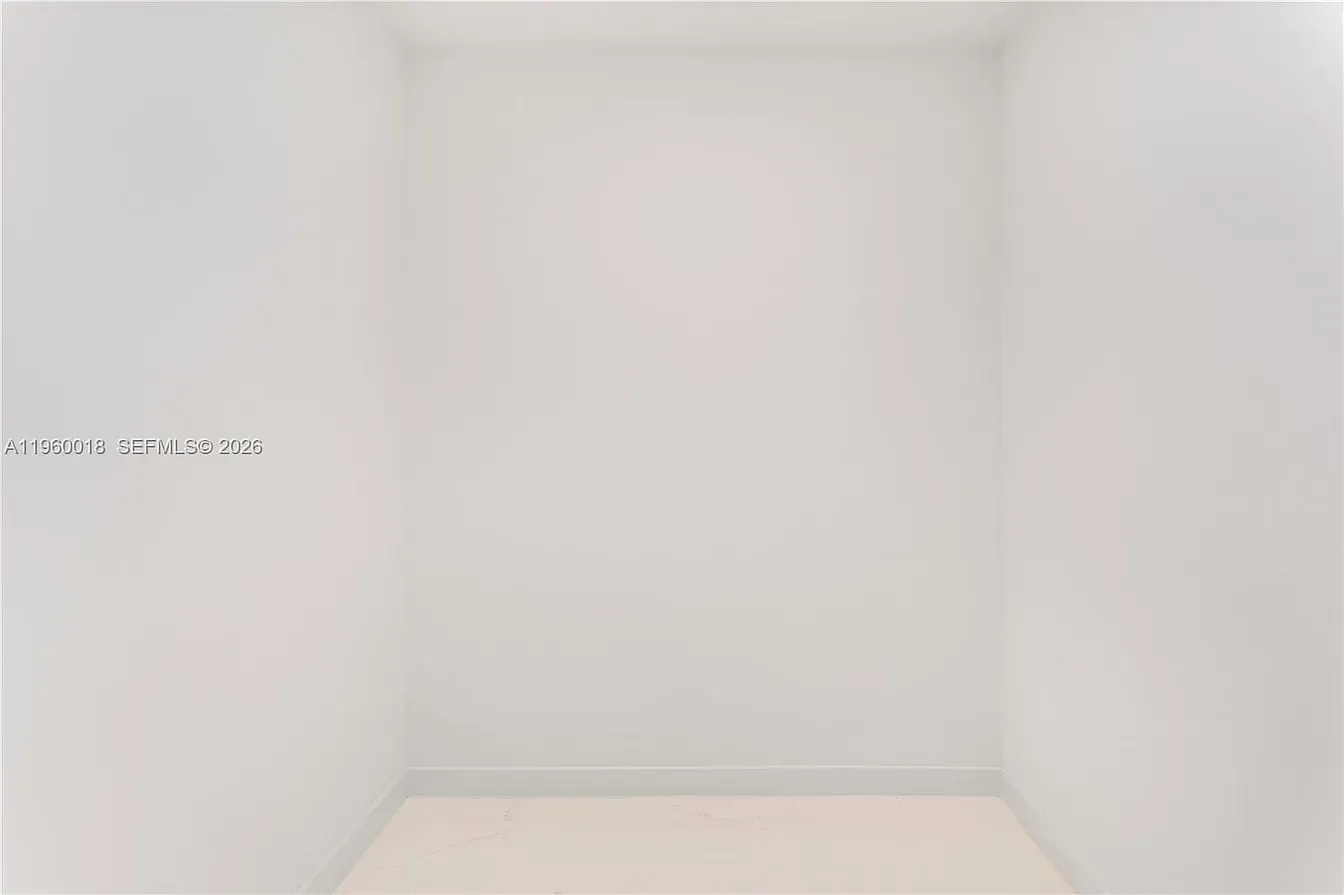 $1,850,000 | 300 Biscayne Blvd Way, Unit 2009, Miami, FL 33131