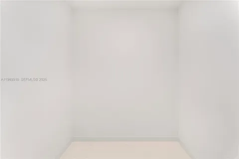 $1,850,000 | 300 Biscayne Blvd Way, Unit 2009, Miami, FL 33131