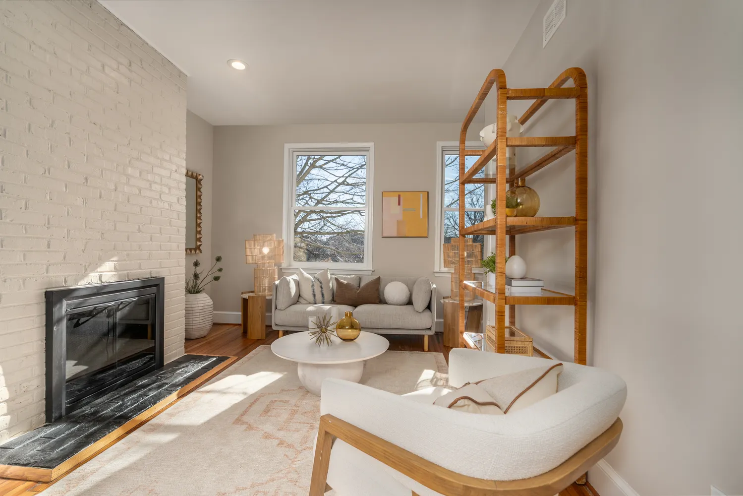 $350,000 | 1218 D Street Southeast, Unit 4, Washington, DC 20003