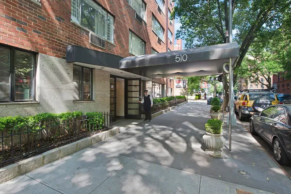 $4,000 | 510 East 85th Street, Unit 8H | Upper East Side