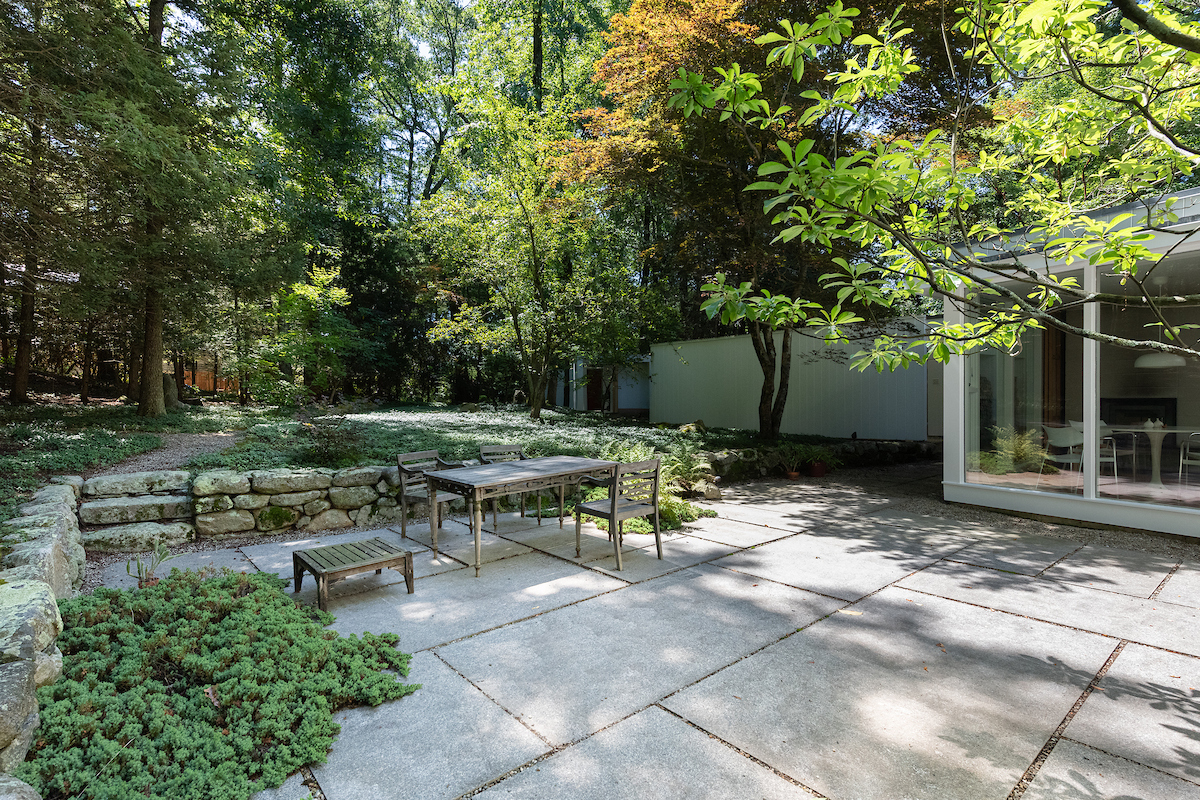 32 Tower Road Lincoln, MA 01773 - Photo 8 of 48 Gallery Image 8