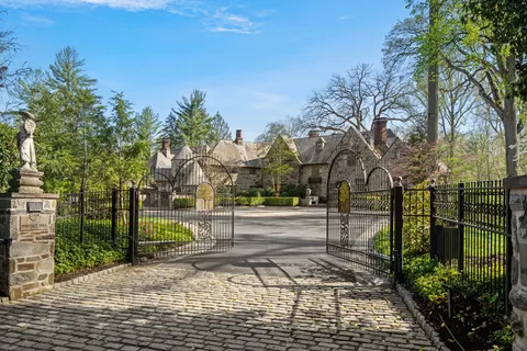 $7,495,000 | 26 Old Gulph Road, Gladwyne, PA 19035