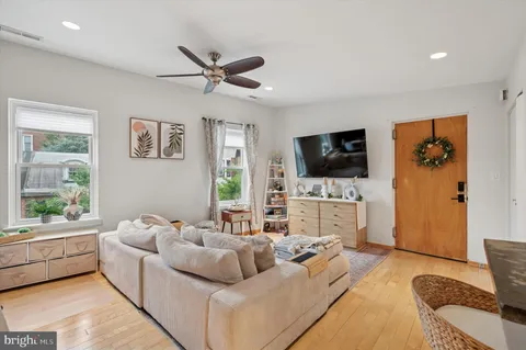$230,000 | 211 Christian Street, Unit C, Philadelphia, PA 19147