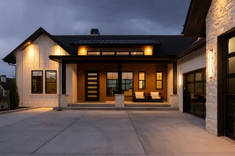 $3,075,575 | 2627 Big Crk Court, Berthoud, CO 80513