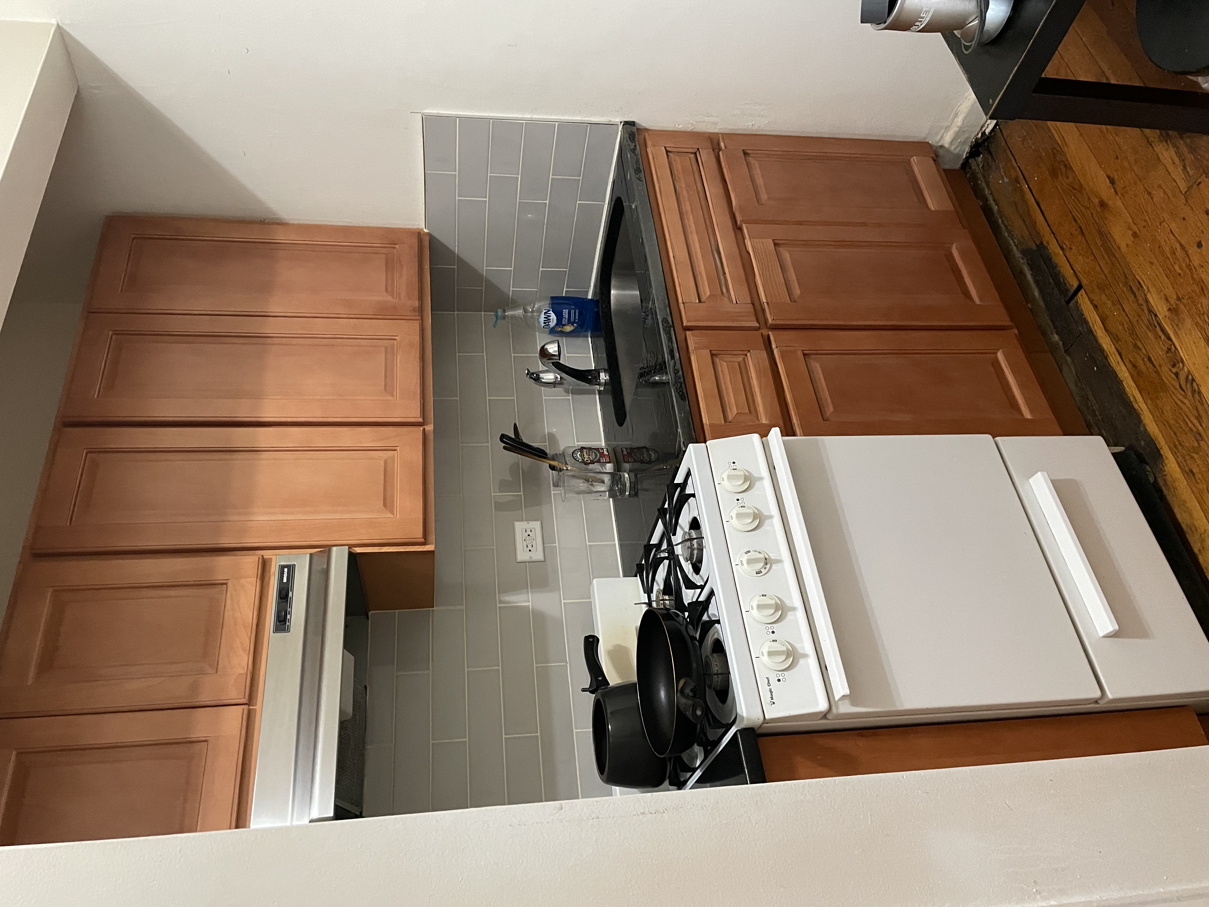 417 East 78th Street, Unit 3A Manhattan, NY 10075 - Photo 3 of 4