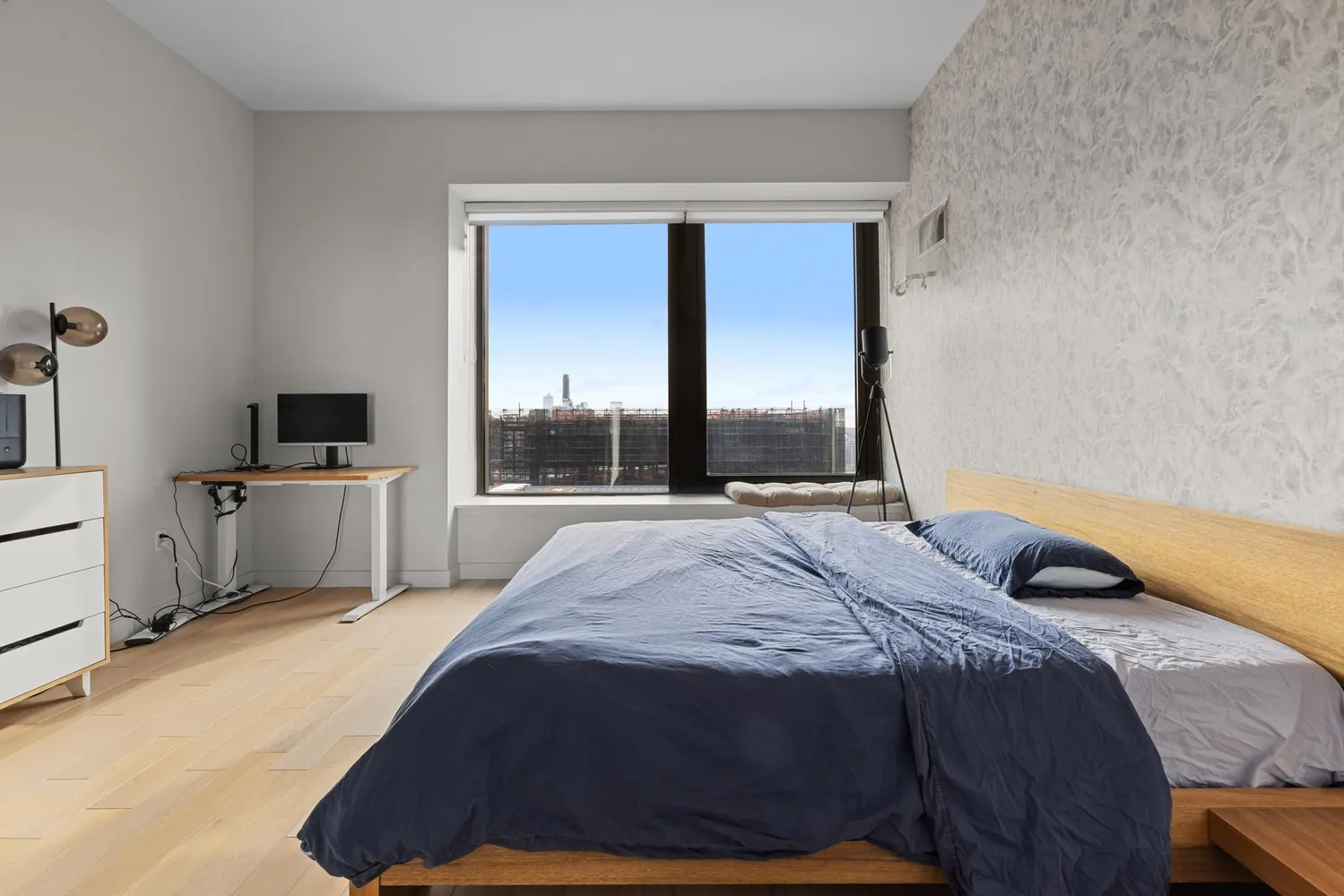 $8,500 | 75 Wall Street, Unit 31C | Financial District