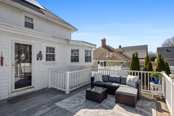 Contact Agent | 9 Poplar Road, Quincy, MA 02169