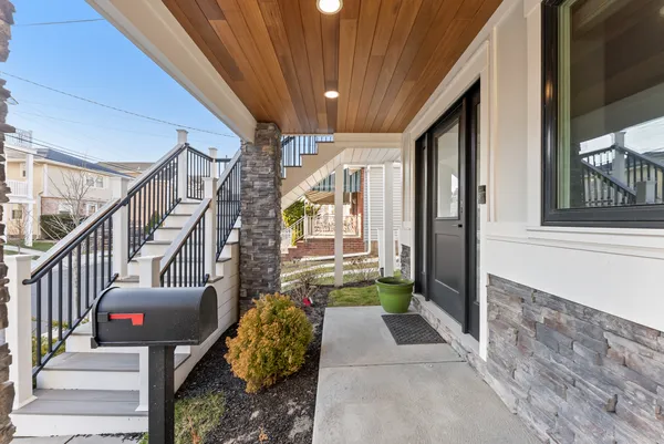 $2,199,999 | 111 North Brunswick Avenue, Margate City, NJ 08402