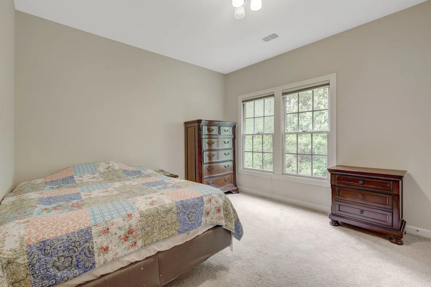 $1,350,000 | 9927 Miles Stone Court, Vienna, VA 22181