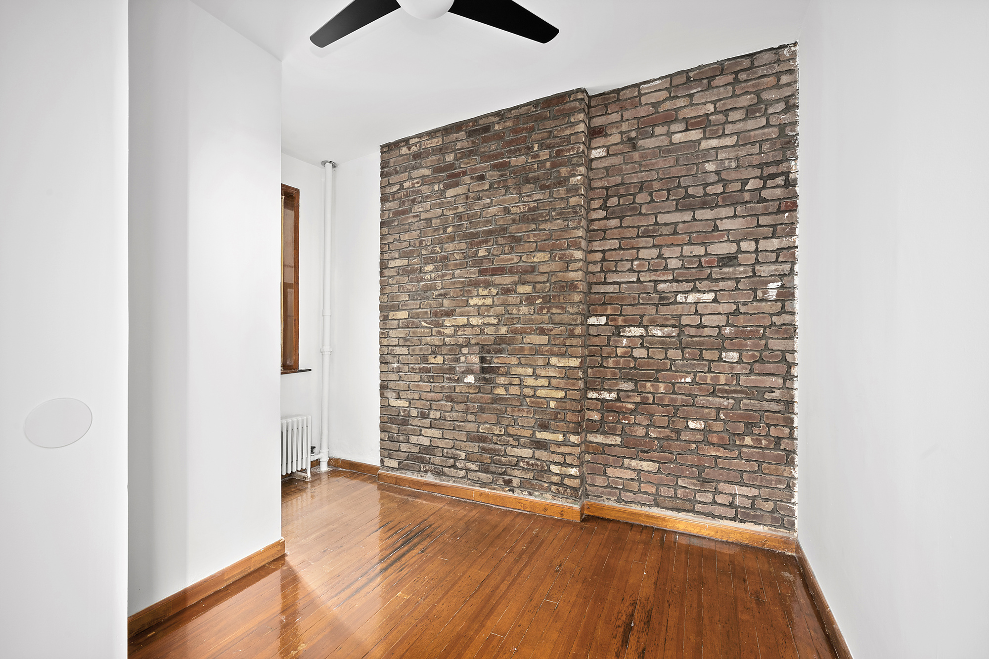326 East 11th Street, Unit 8 Manhattan, NY 10003 - Photo 5 of 7