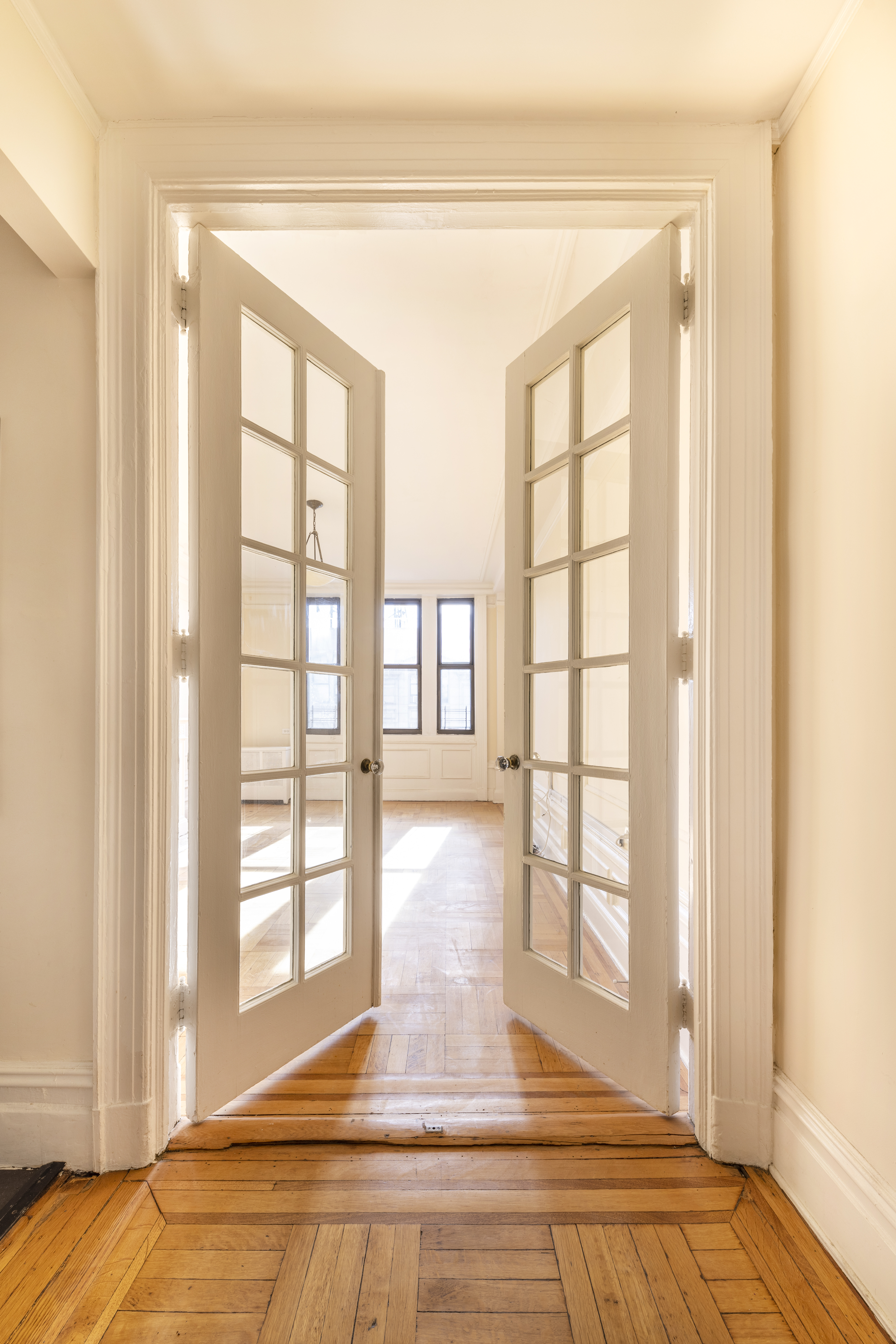 420 Riverside Drive, Unit 12E Manhattan, NY 10025 - Photo 4 of 18