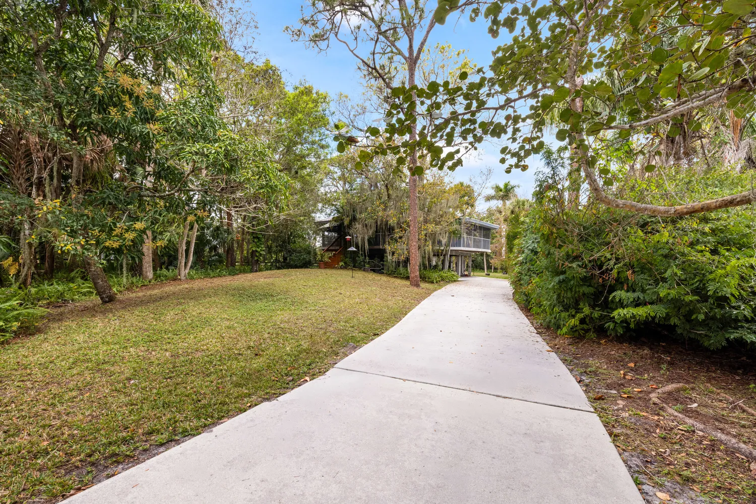 Contact Agent | Southwest Linden Street, Stuart, FL 34997