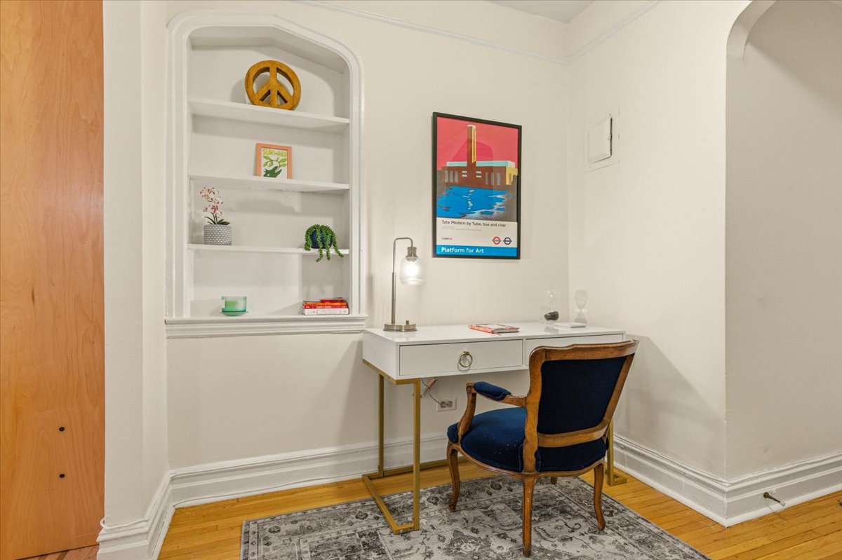 385 Argyle Road, Unit 4A Brooklyn, NY 11218 - Photo 12 of 21 a workspace with furniture and window