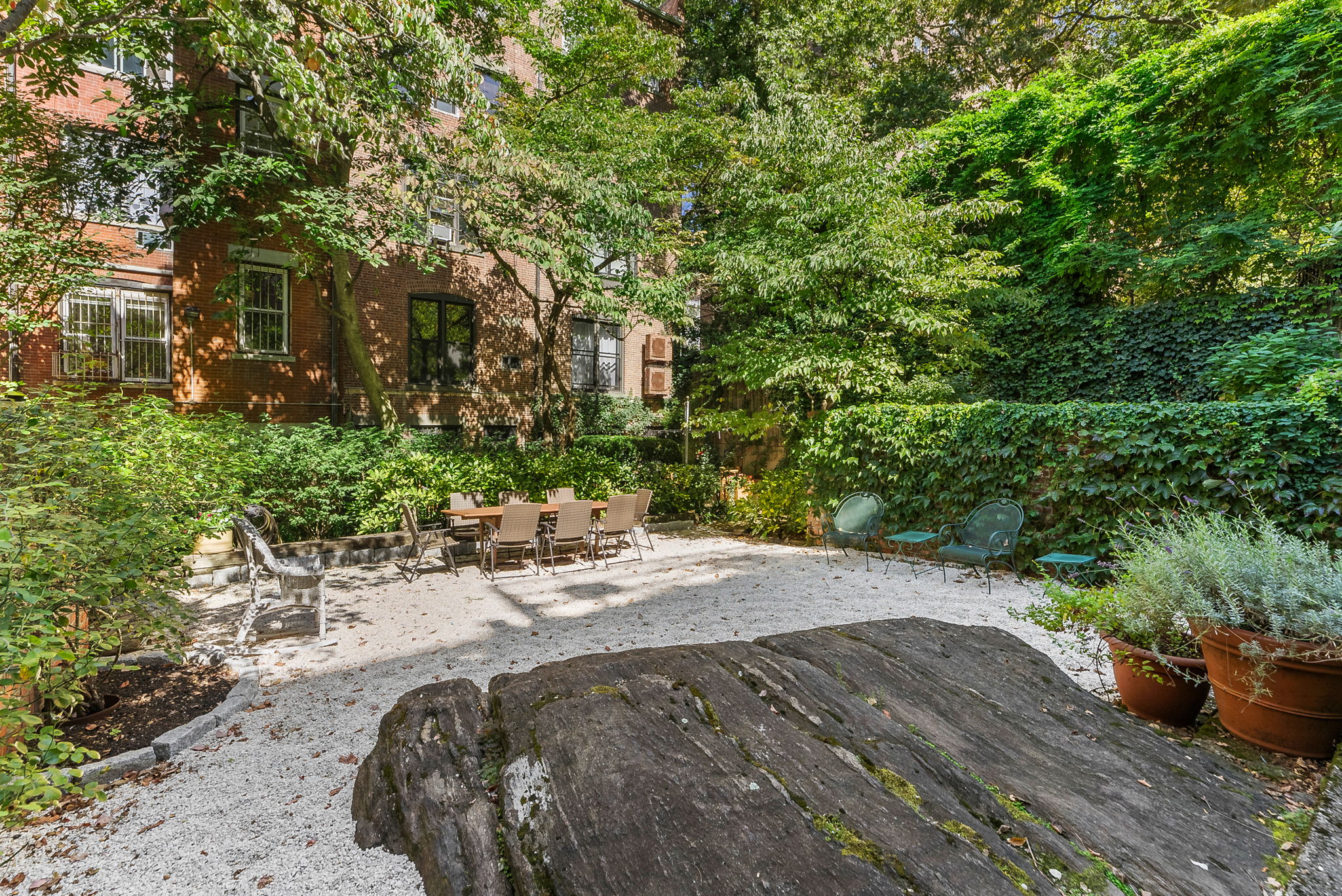 147 West 93rd Street, Unit 3 Manhattan, NY 10025 - Photo 8 of 10