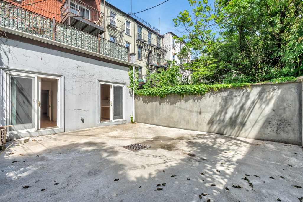 194 Sackett Street, Unit GARDEN Brooklyn, NY 11231 - Photo 11 of 12